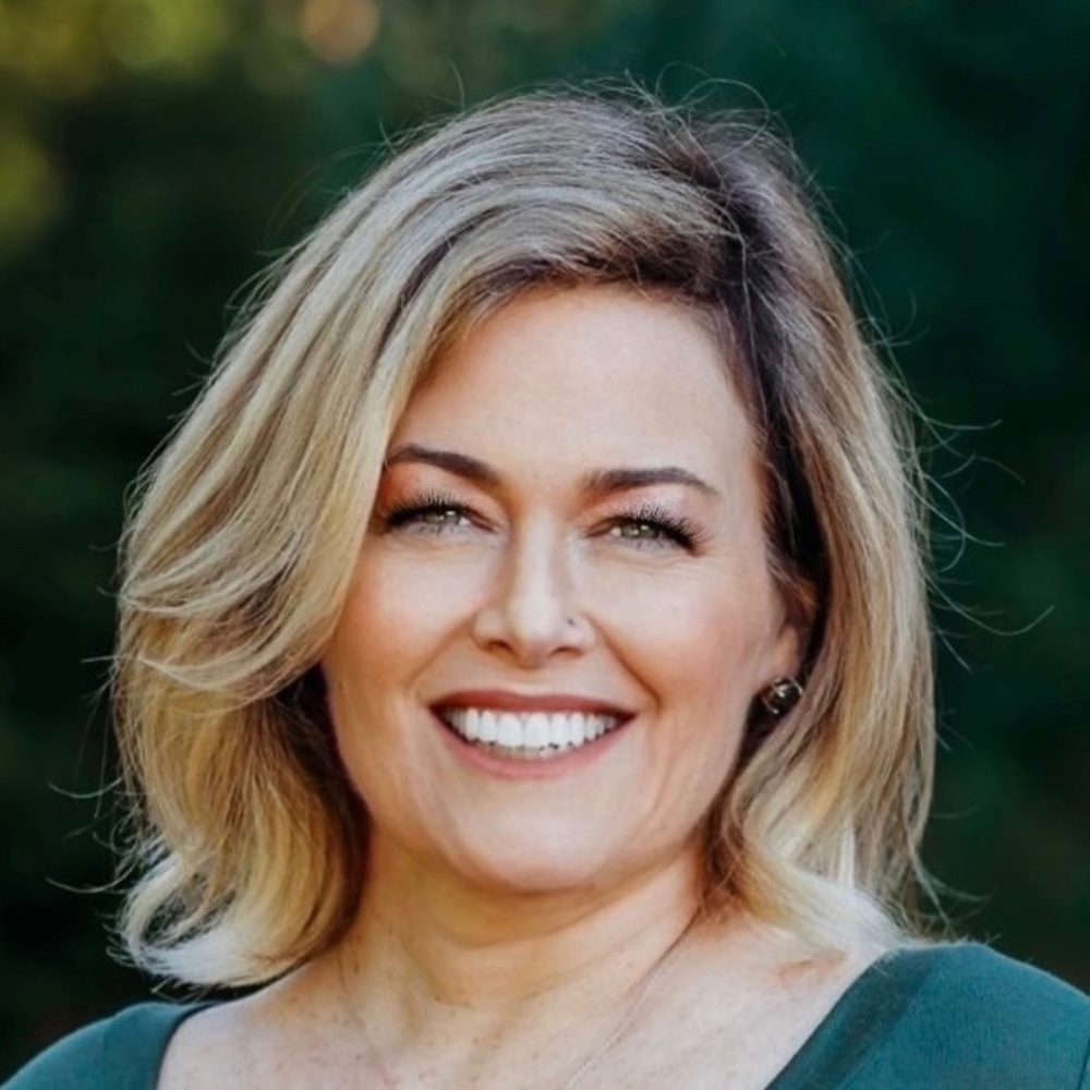 Meet Your Posher, Michele